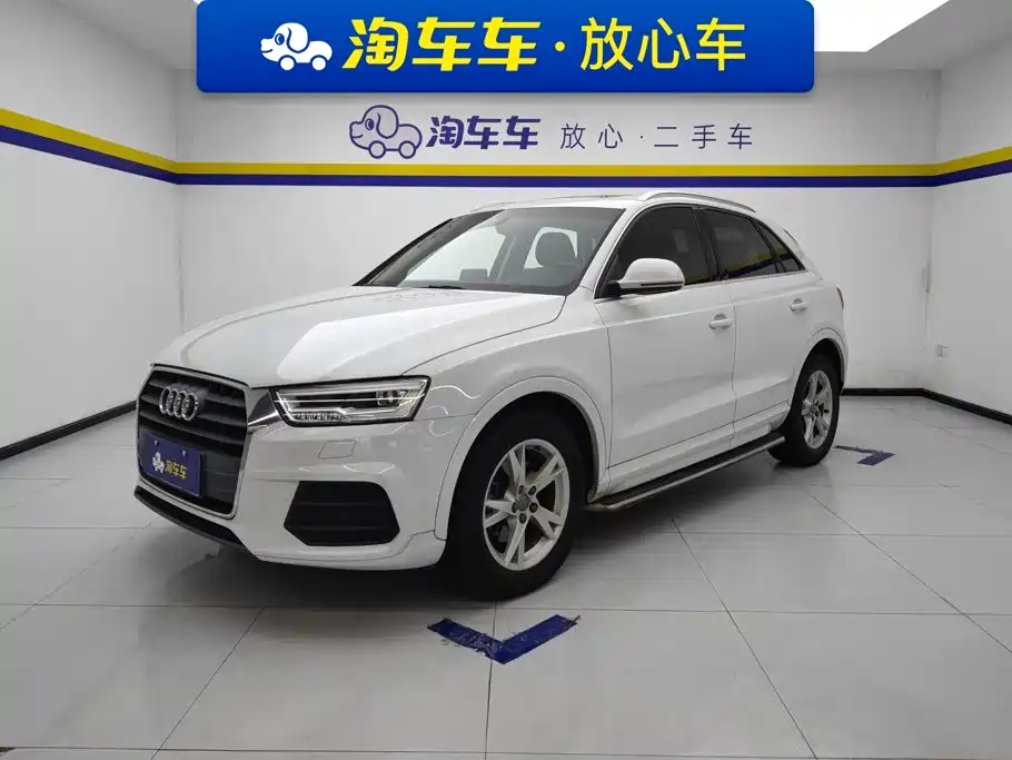 Audi Q3 2018 — фото 1