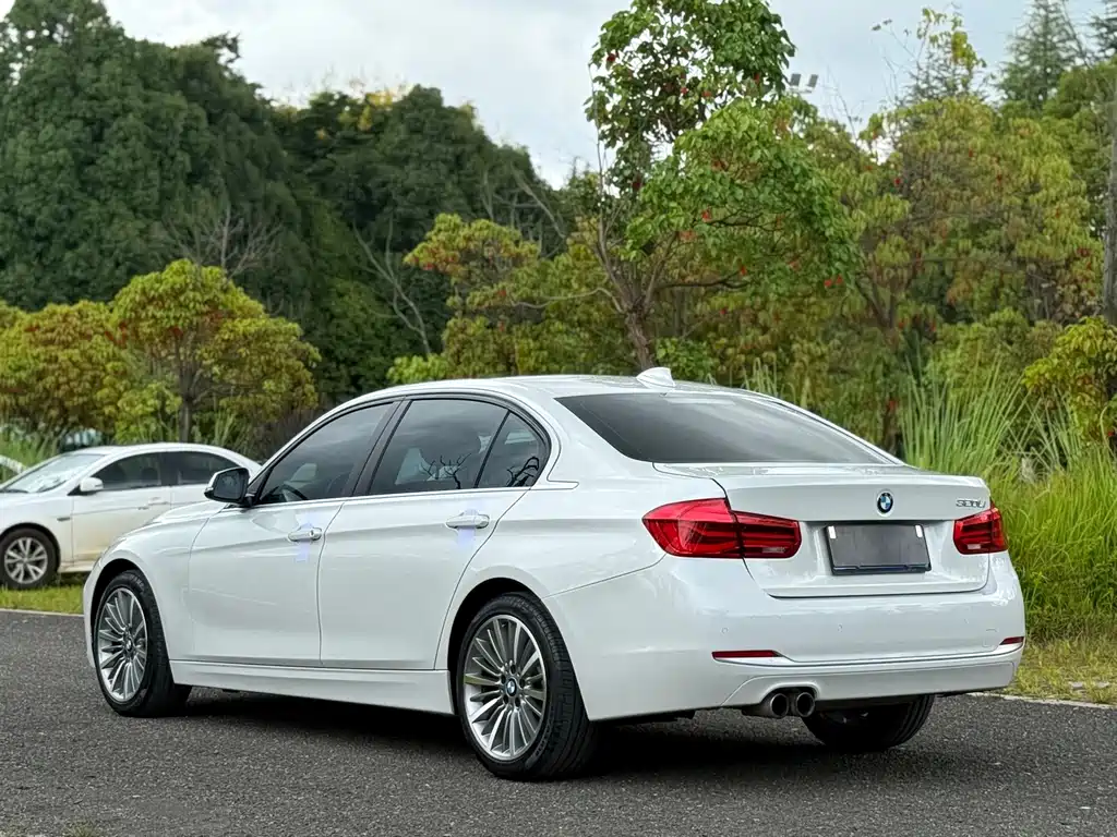 BMW 3 Series 2019