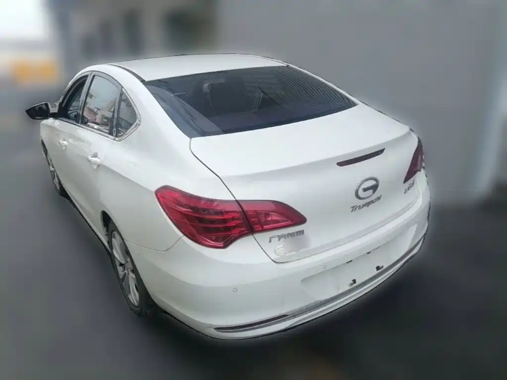 GAC Motor Trumpchi GA6 2015 — фото 9