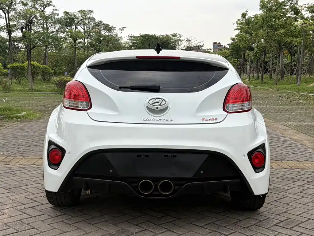 Hyundai Veloster 2012 — фото 6