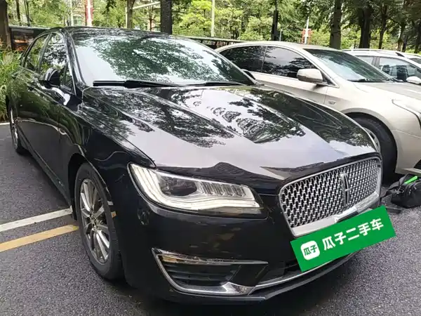 Lincoln MKZ 2020