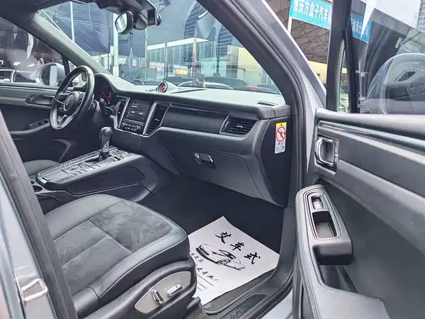 Porsche Macan 2018