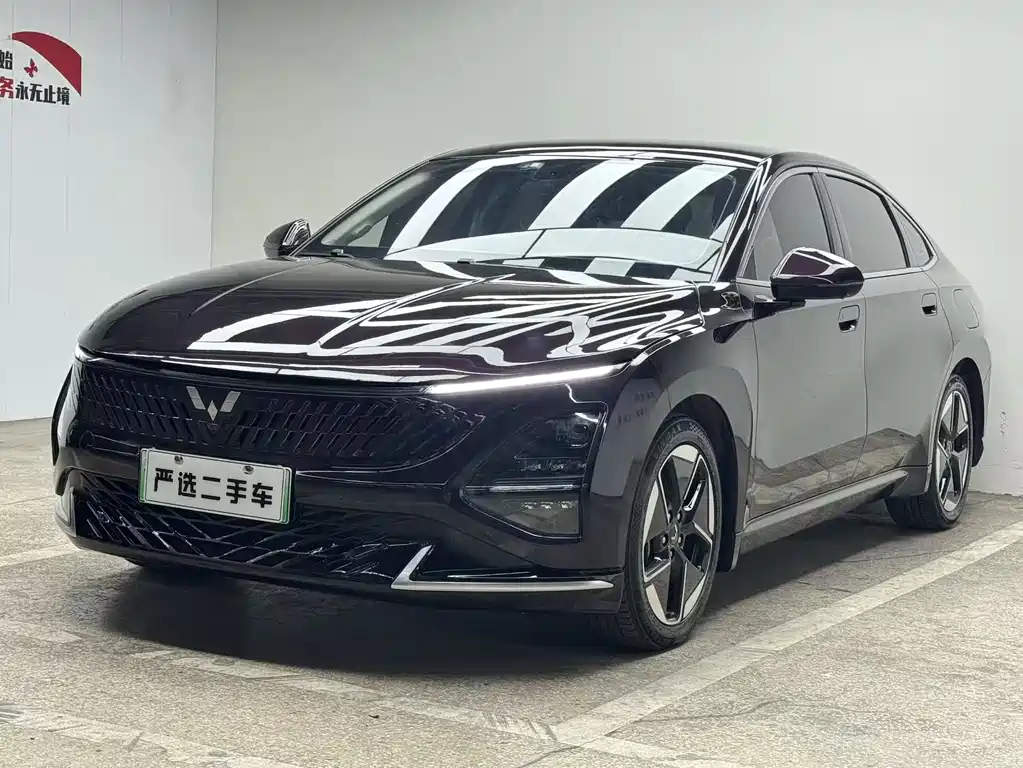 Wuling Starlight 2024 — фото 1