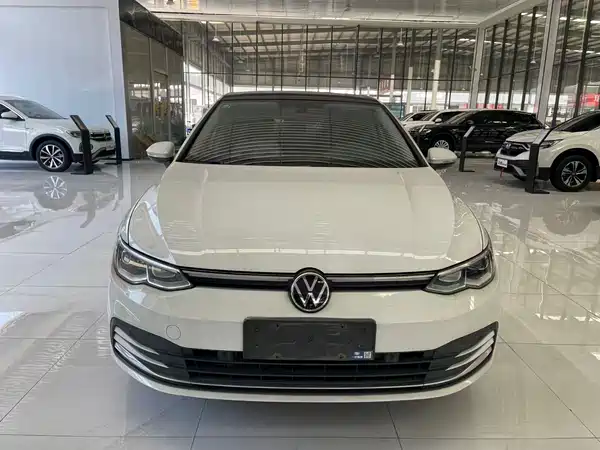 Volkswagen Golf 2022