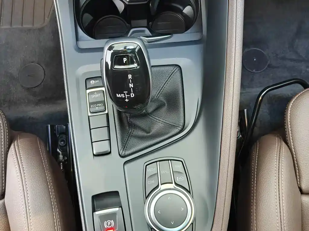 BMW X1 2022 — фото 10