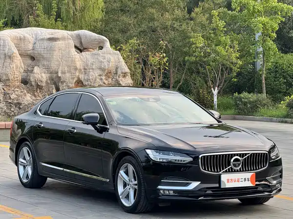 Volvo S90 2018