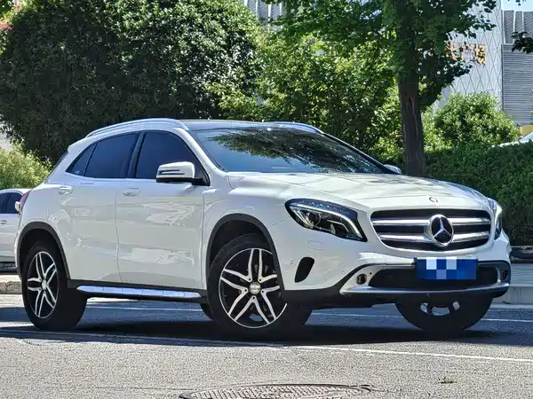 Mercedes-Benz GLA 2017