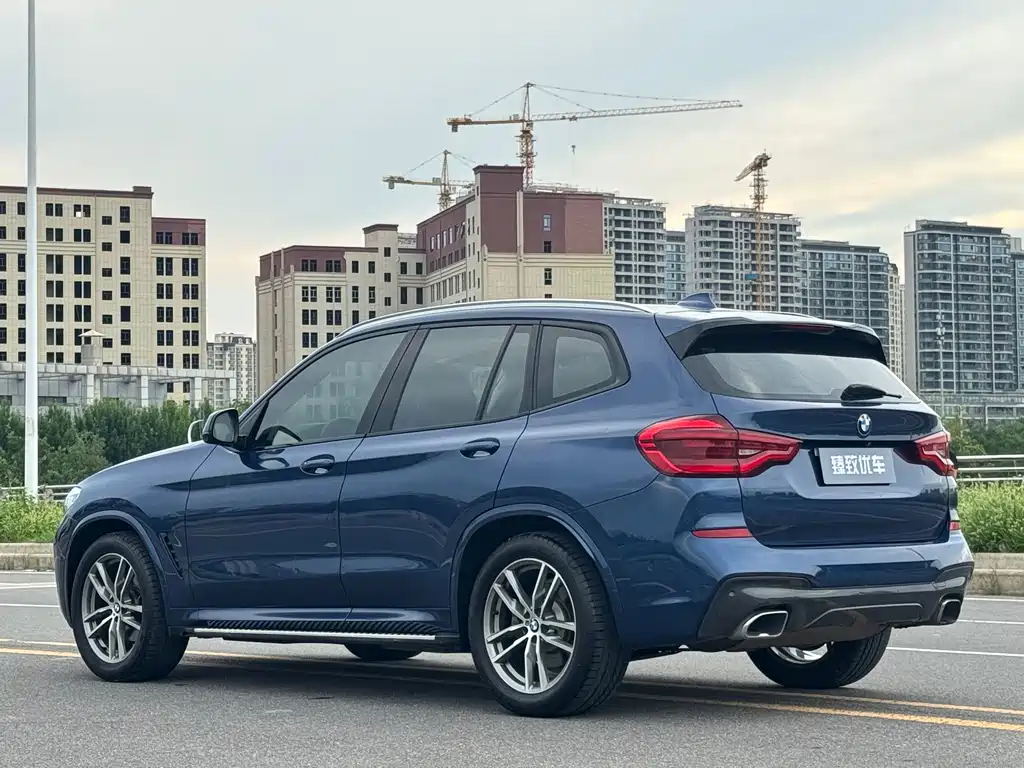 BMW X3 2018 — фото 8