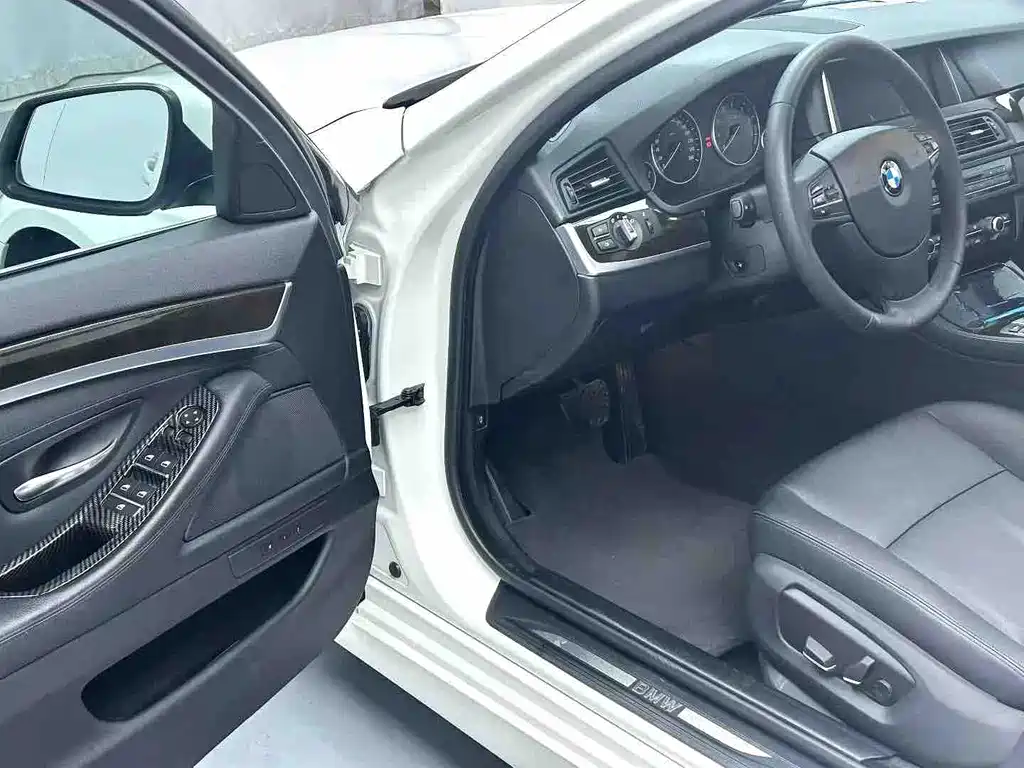 BMW 5 Series 2014
