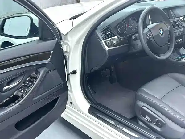 BMW 5 Series 2014
