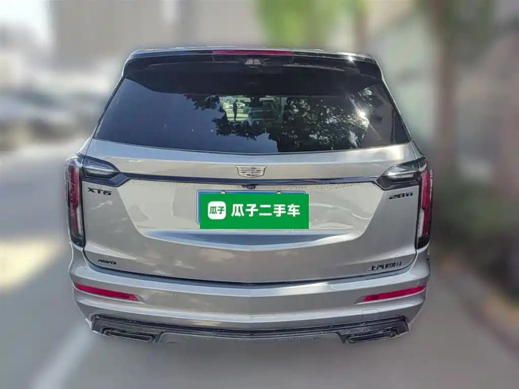 Cadillac XT6 2024 — фото 10