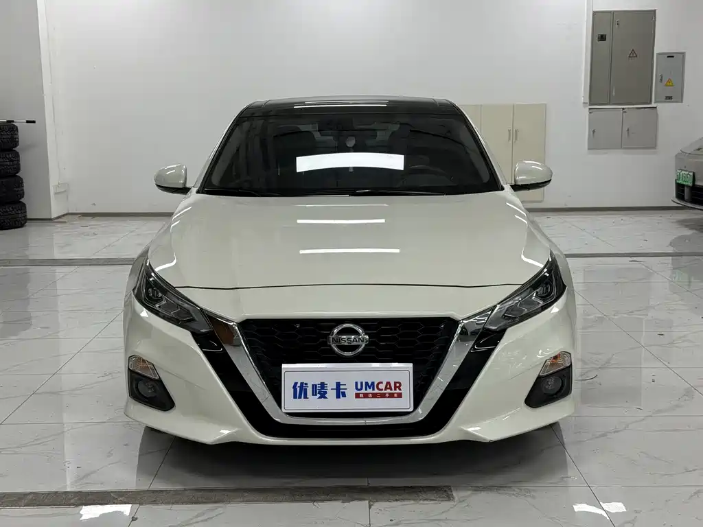 Nissan Teana 2022