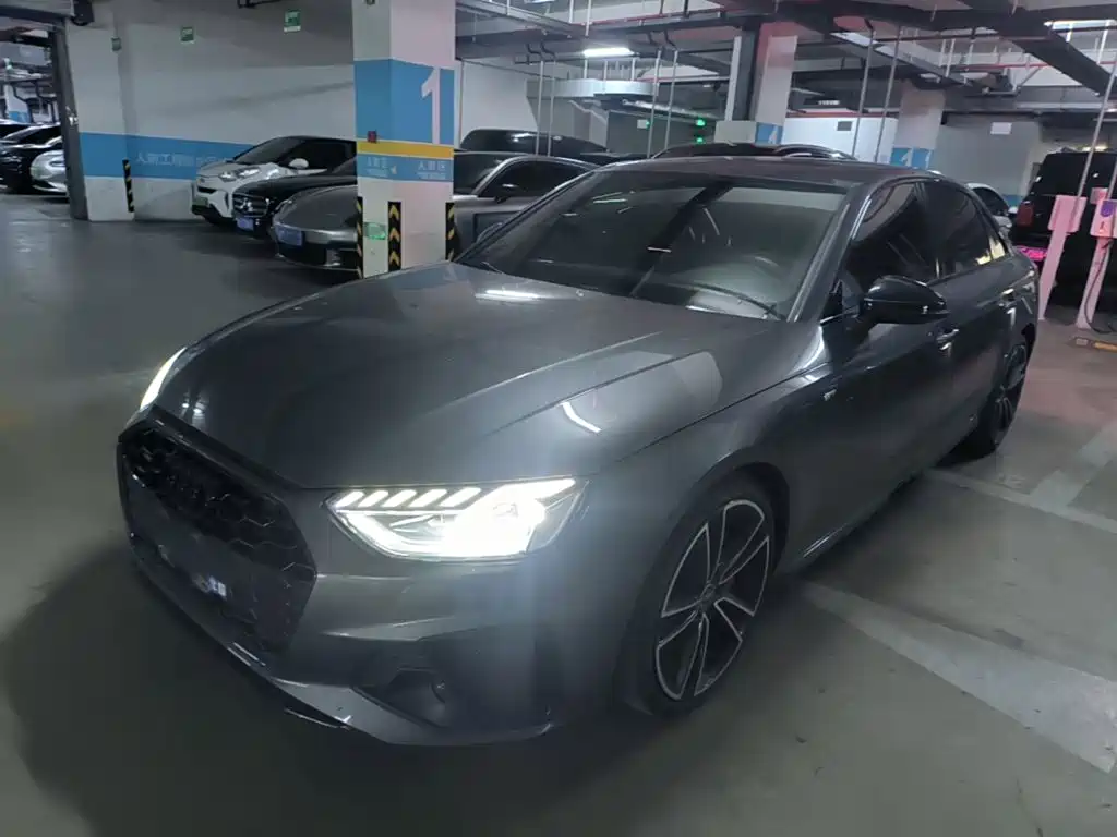 Audi A4L 2023