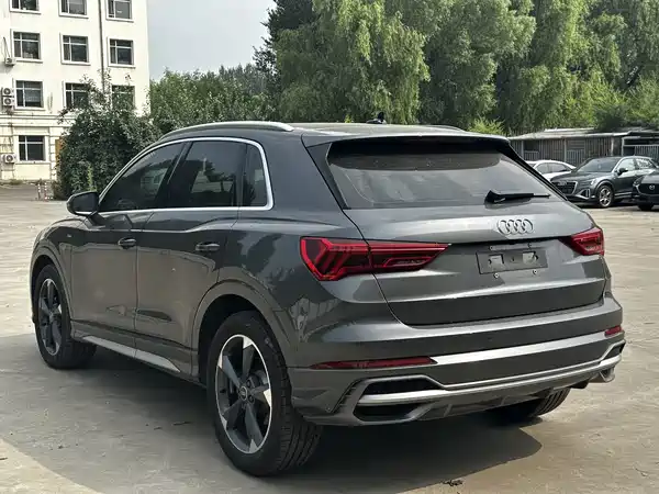 Audi Q3 2022