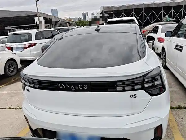 Lynk & Co 05 2020