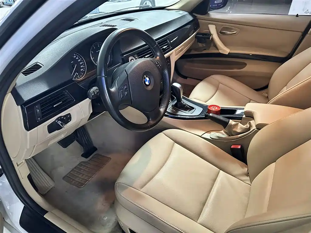 BMW 3 Series 2012