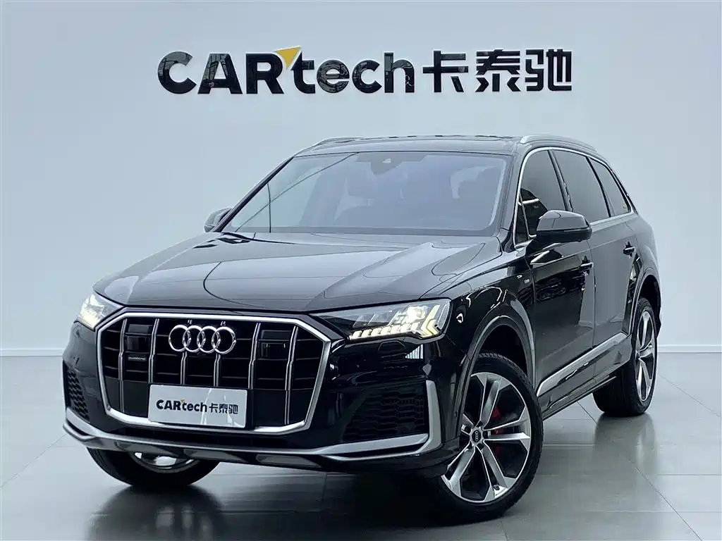 Audi Q7 2023 — фото 37