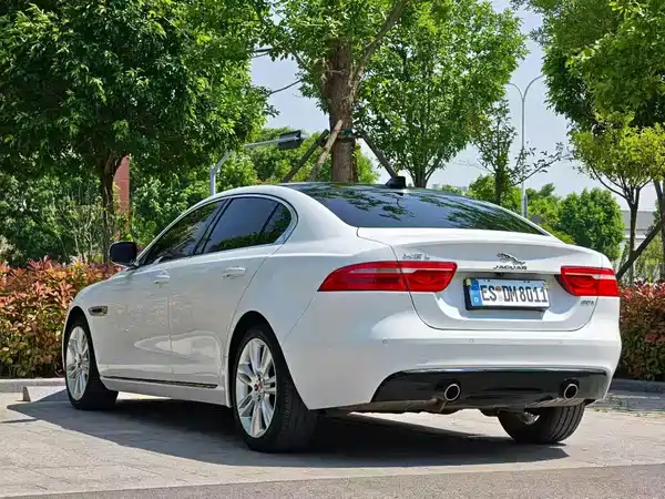 Jaguar XEL 2019
