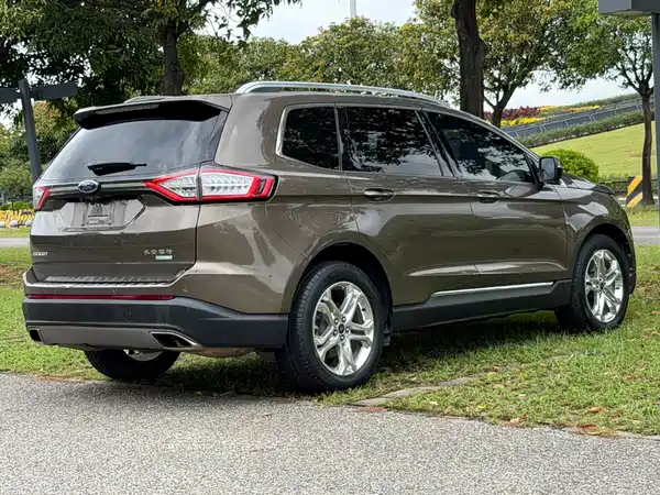 Ford Edge 2017