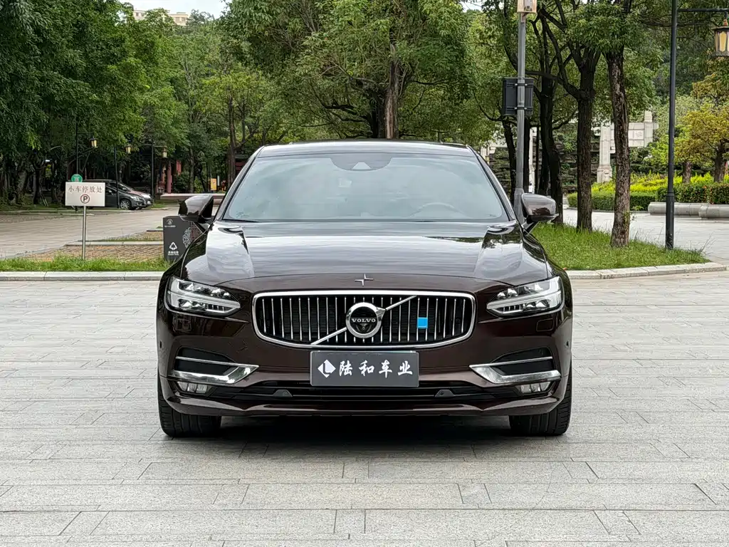 Volvo S90 2017 — фото 2