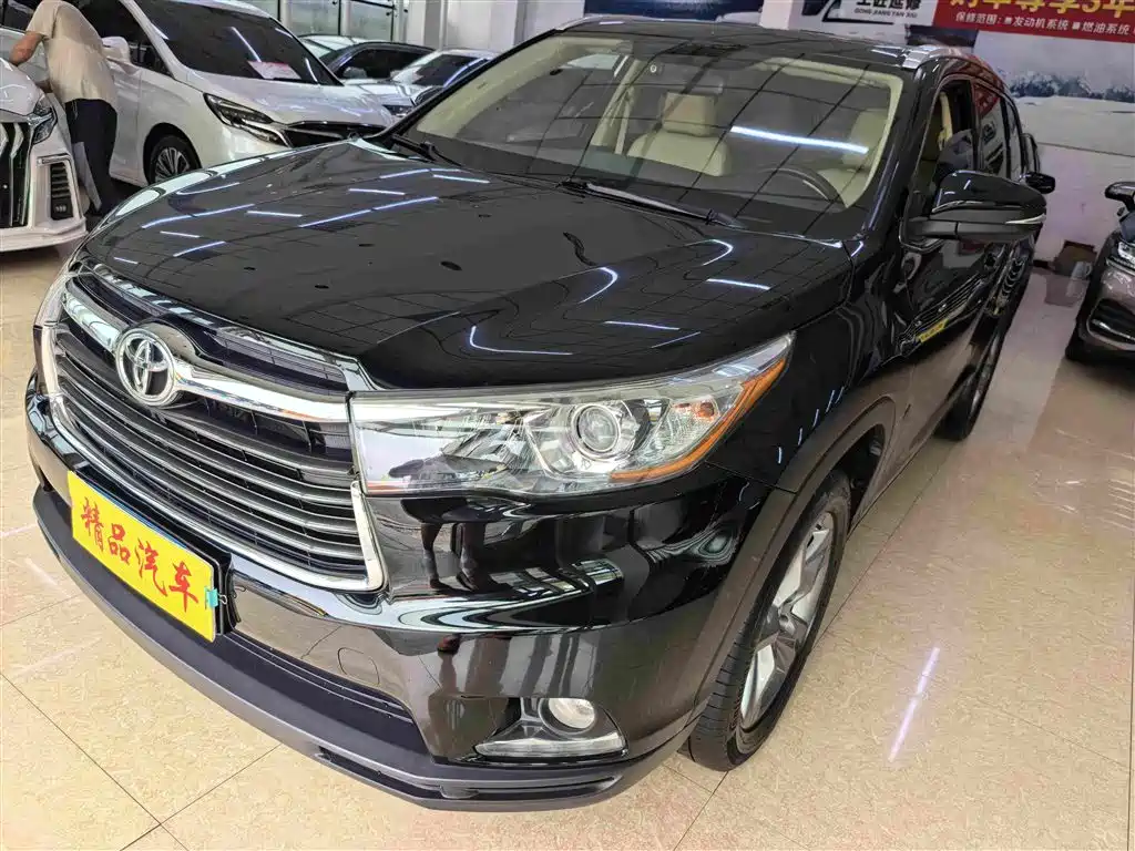 Toyota Highlander 2016 — фото 1