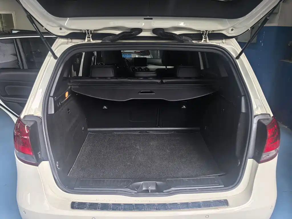 Mercedes-Benz B-Class 2015 — фото 7