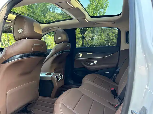 Mercedes-Benz E-Class 2019