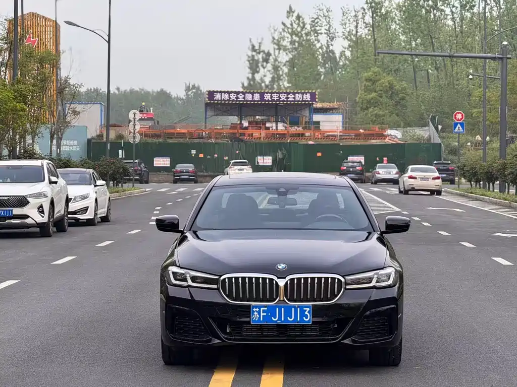 BMW 5 Series 2022