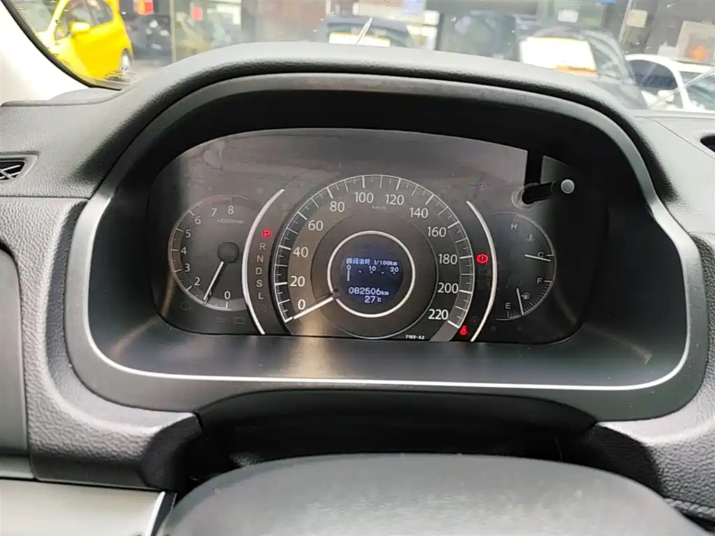 Honda CR-V 2015 — фото 12