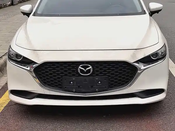 Mazda 3 Axela 2021