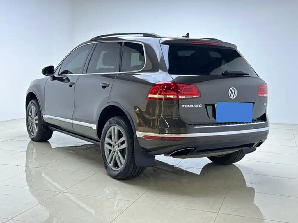 Volkswagen Touareg 2018 — фото 5