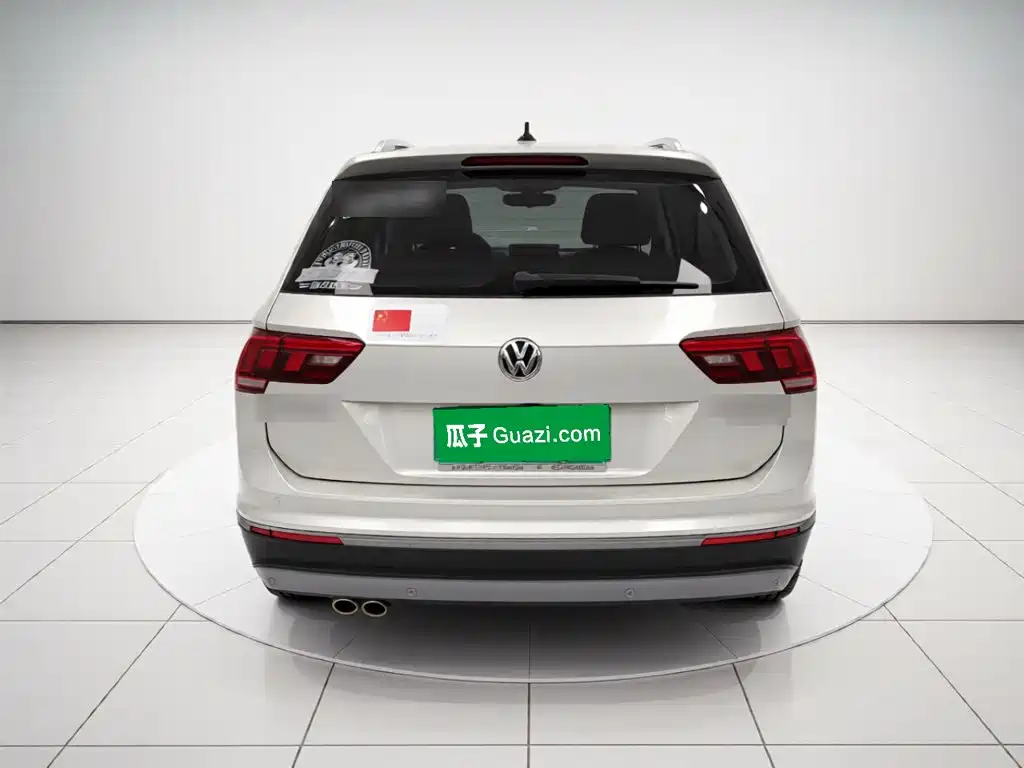 Volkswagen Tiguan L 2020 — фото 5