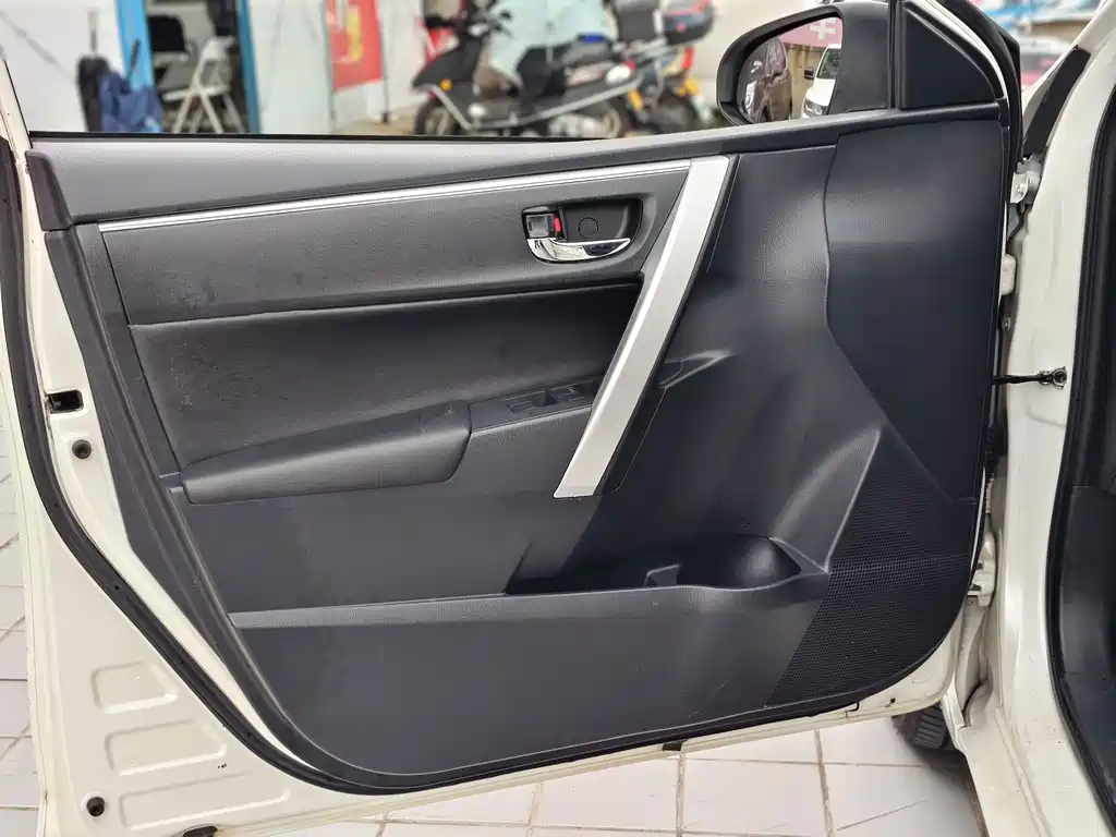 Toyota Levin 2017 — фото 12
