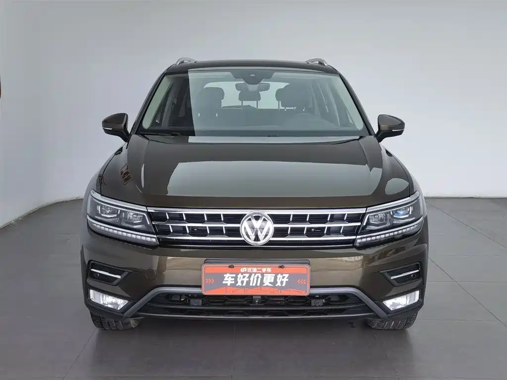 Volkswagen Tiguan L 2017 — фото 3