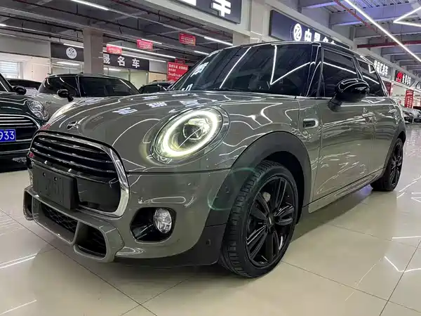MINI MINI 2018