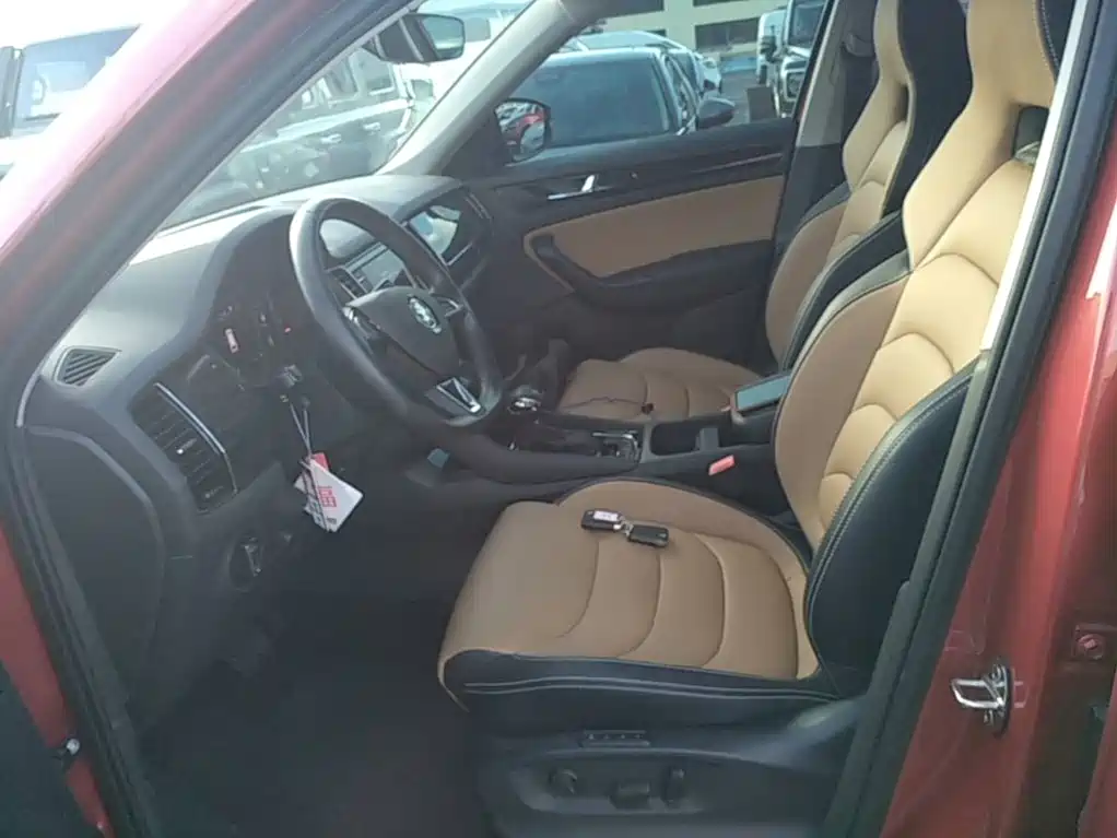 Skoda Kodiak GT 2019 — фото 15