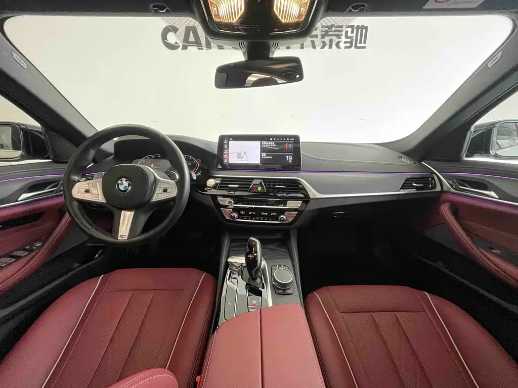 BMW 5 Series 2023 — фото 15
