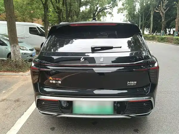 Hongqi HS3 PHEV 2024
