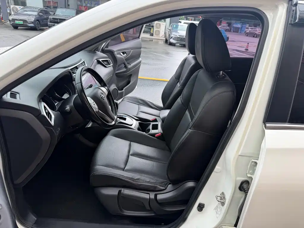 Nissan X-Trail 2015 — фото 29