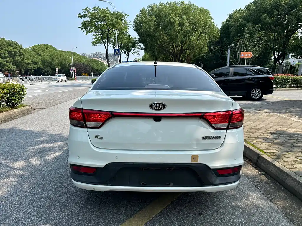 Kia K2 2017