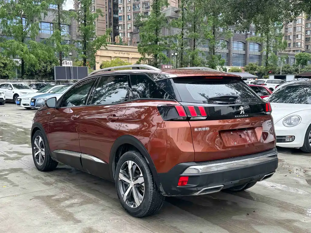 Peugeot 4008 2018 — фото 11