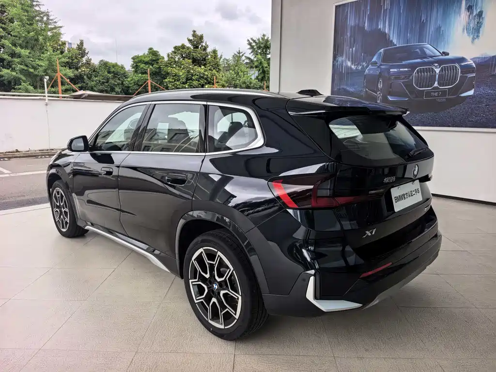 BMW X1 2025