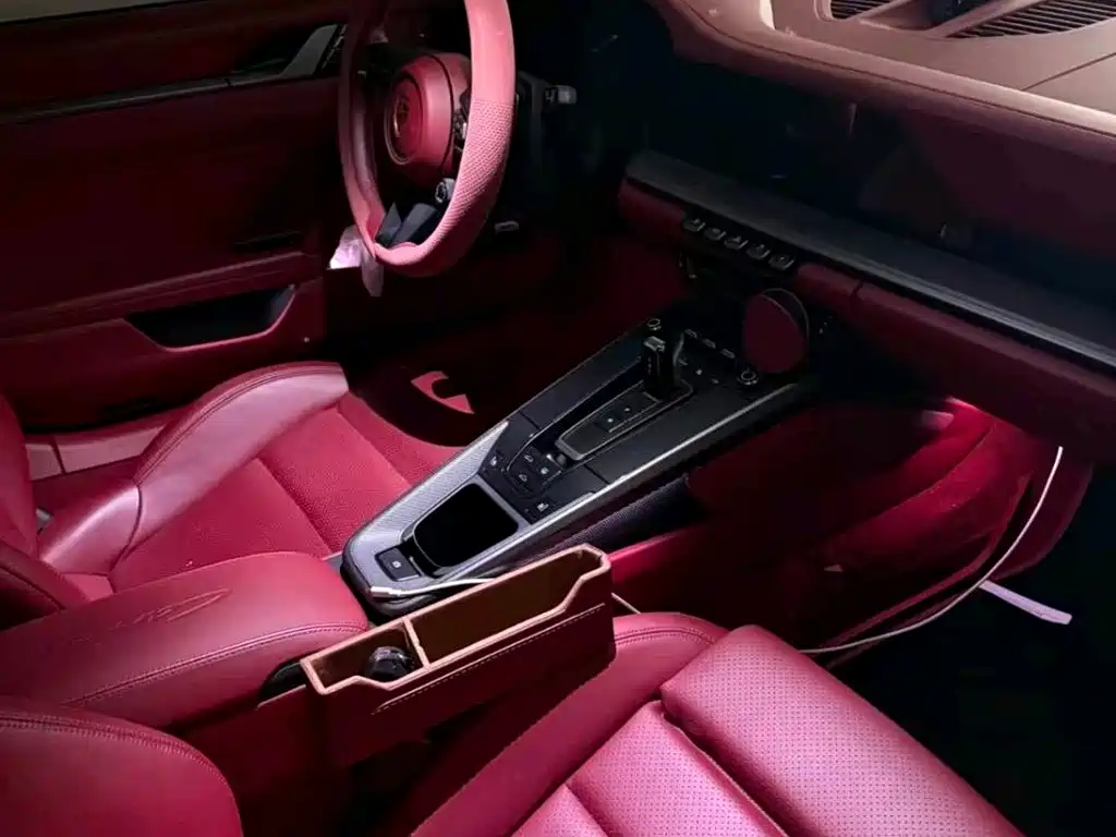 Porsche 911 2021
