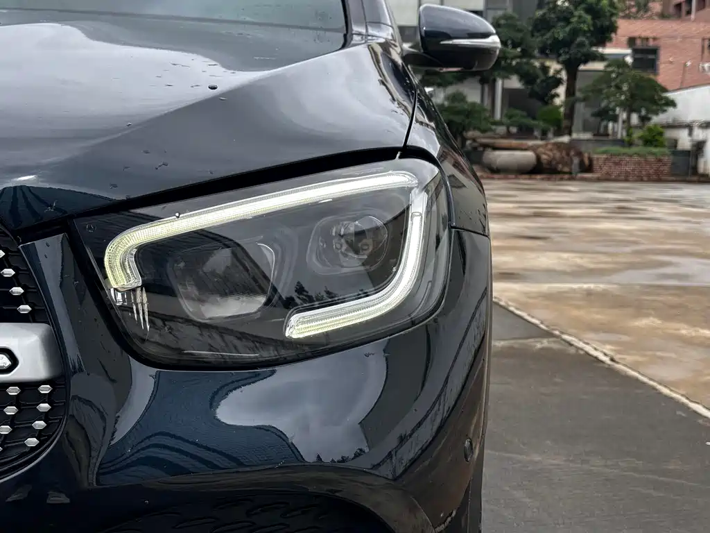 Mercedes-Benz GLC 2019 — фото 18