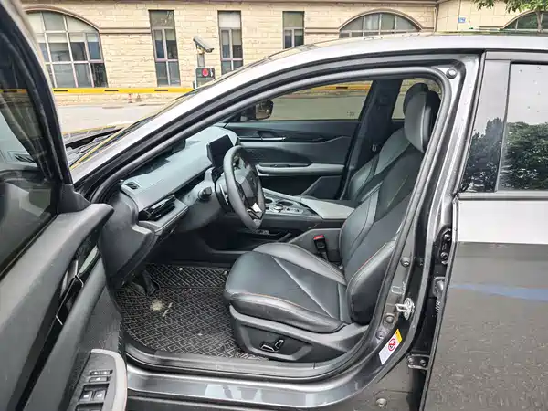Changan UNI-V 2022