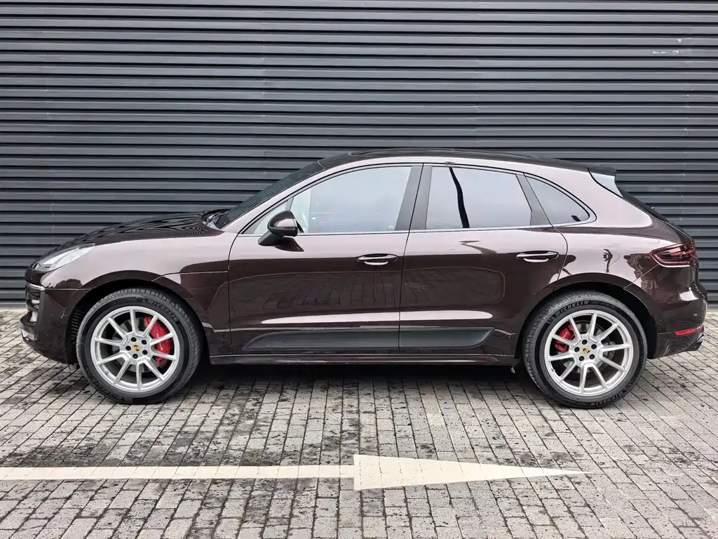 Porsche Macan 2016 — фото 4