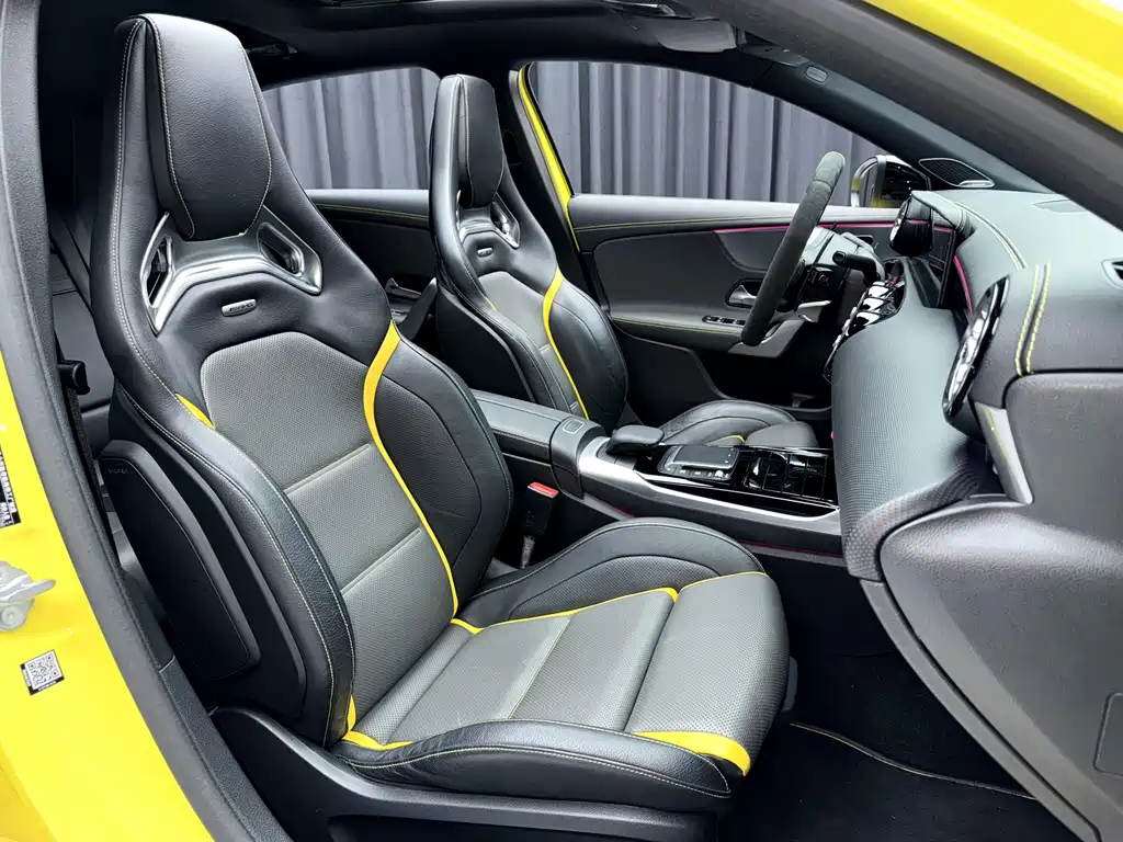 Mercedes-Benz A-Class AMG 2021 — фото 20
