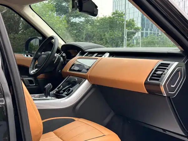 Land Rover Range Rover Sport 2021
