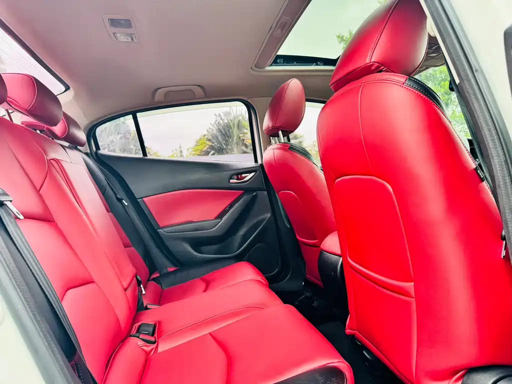 Mazda 3 Angkesela 2018