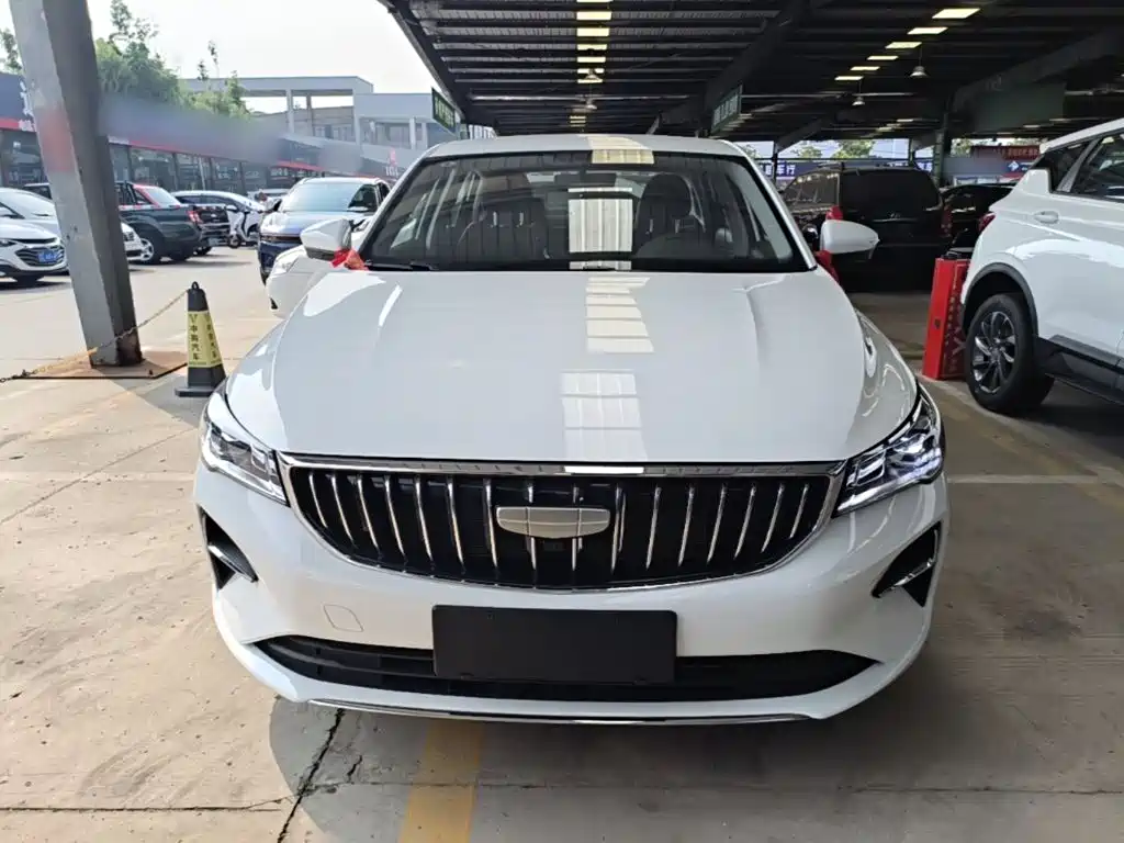Geely Emgrand 2026